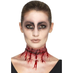 Réalisez facilement votre maquillage de zombie avec cette gorge tranchée en latex