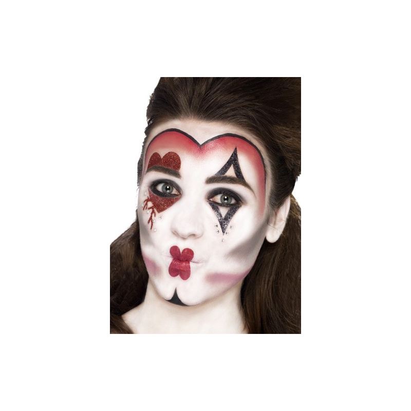 Maquillage reine de cœur femme