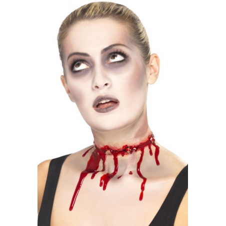 fausse plaie barbelé, réalisez un maquillage de zombie des plus gore grâce à cette gorge tranchée en latex