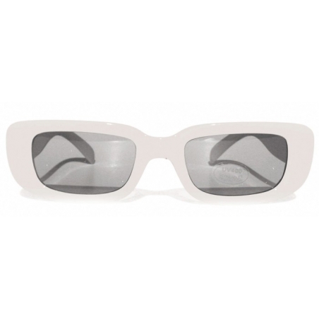 Lunettes blanches star des années 80, digne du célèbre Michel Polnareff Lunettes blanches star des années 80, digne du célèbre Michel Polnareff