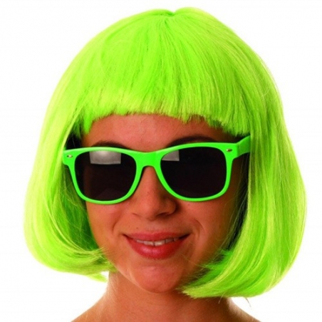 Perruque vert fluo, idéale pour apporter une touche originale et colorée à tous vos déguisements
