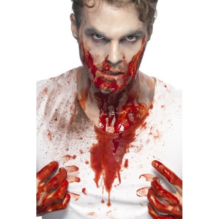 Réalisez un maquillage gore et sanglant à souhait avec cette bouteille de faux sang d'environ 500 ml Réalisez un maquillage gore et sanglant à souhait avec cette bouteille de faux sang d'environ 500 ml