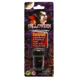 Faux sang de vampire avec éponge - maquillage Halloween