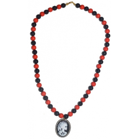 Collier gothique avec camée, accessoirisez votre déguisement pour halloween Collier gothique avec camée, accessoirisez votre déguisement pour halloween