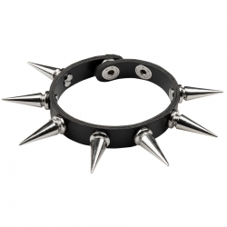 Bracelet à pics idéal pour compléter votre tenue sur le thème rock, punk