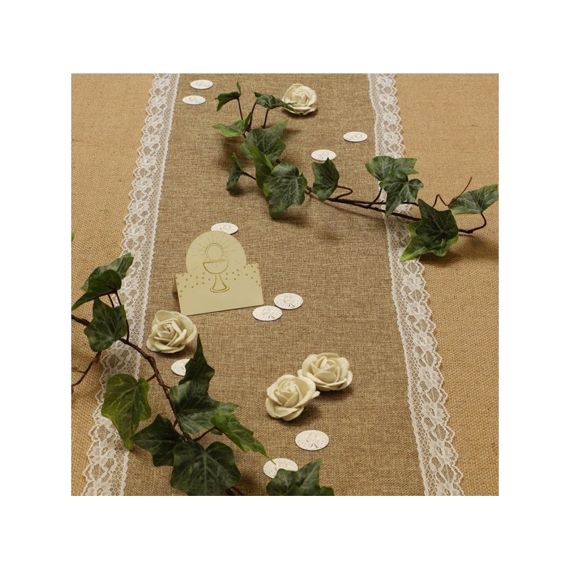 idée de décoration de table pour fêter une communion ou un baptême