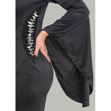 Décoration présente sur le flanc de la robe de Morticia Addams, déguisement pour femme sous licence officelle Wednesday