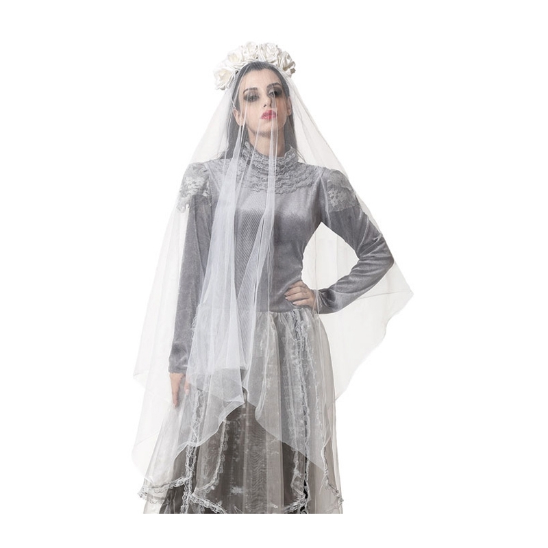 Voile de mariée fantîme décoré de roses blanches idéal pour fêter Halloween