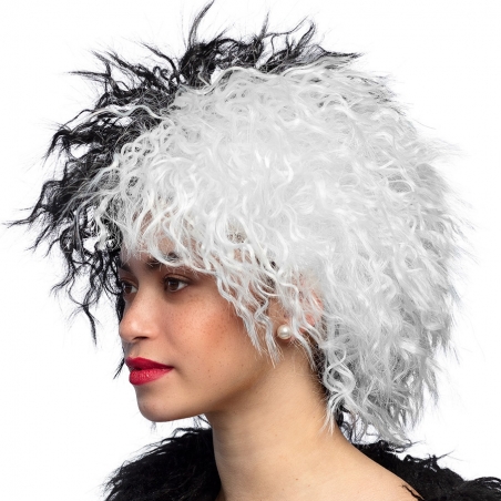 Perruque Cruella vue de profil, cheveux noirs et blancs