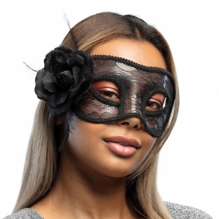 Masque vénitien noir avec rose noire et dentelle idéal pour un bal masqué