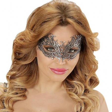 Loup en dentelle idéal pour se déguiser pour un bal masqué Loup en dentelle idéal pour se déguiser pour un bal masqué
