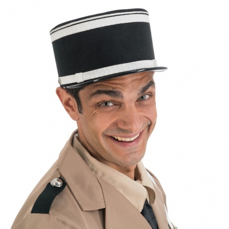 Le Képi du Gendarme de Saint-Tropez, indispensable pour compléter le costume de Cruchot