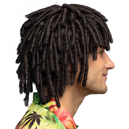 Adoptez le look rasta reggae avec cette perruque dreadlocks aux cheveux courts