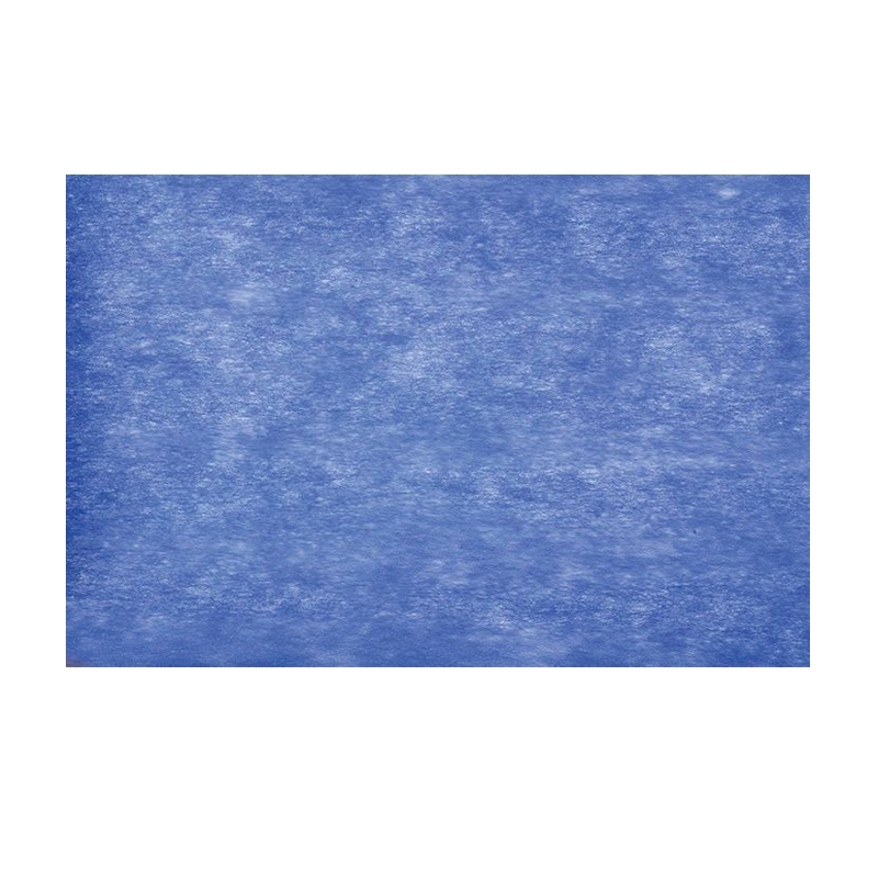 Chemin de table bleu idéal pour apporter une touche d'élégance à votre déco de table festive