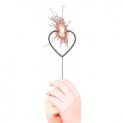 cierge magique en forme d'étoile - gâteau d'anniversaire