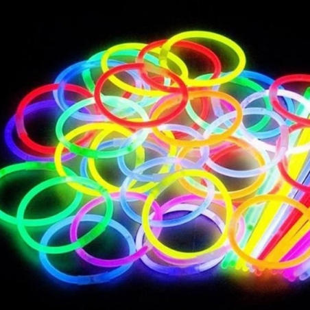 Bracelets fluo lumineux idéal pour faire la fête lors d'une soirée d'été ou en boîte de nuit