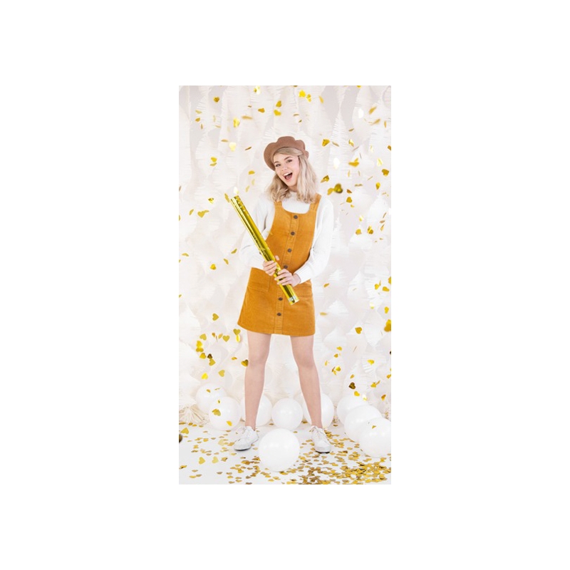 Célébrer un mariage ou des noces d'or avec ce canon à confettis rempli de coeur de couleur or