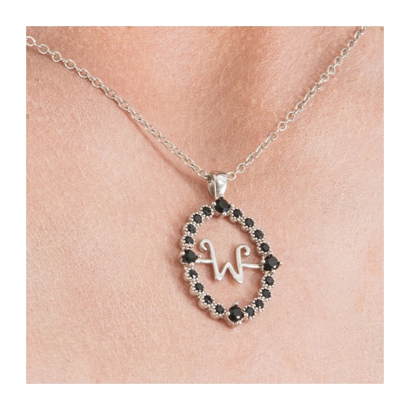 Collier Mercredi Addams sous licence officielle