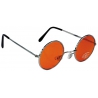 Lunettes hippie oranges, deguisements années 60 et célébrités britanniques